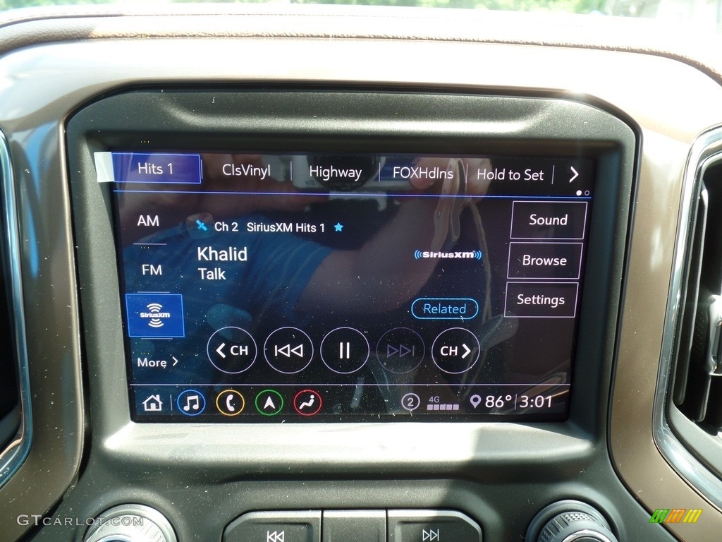 2020 Chevrolet Silverado 2500HD High Country Crew Cab 4x4 Controls Photo #134378115