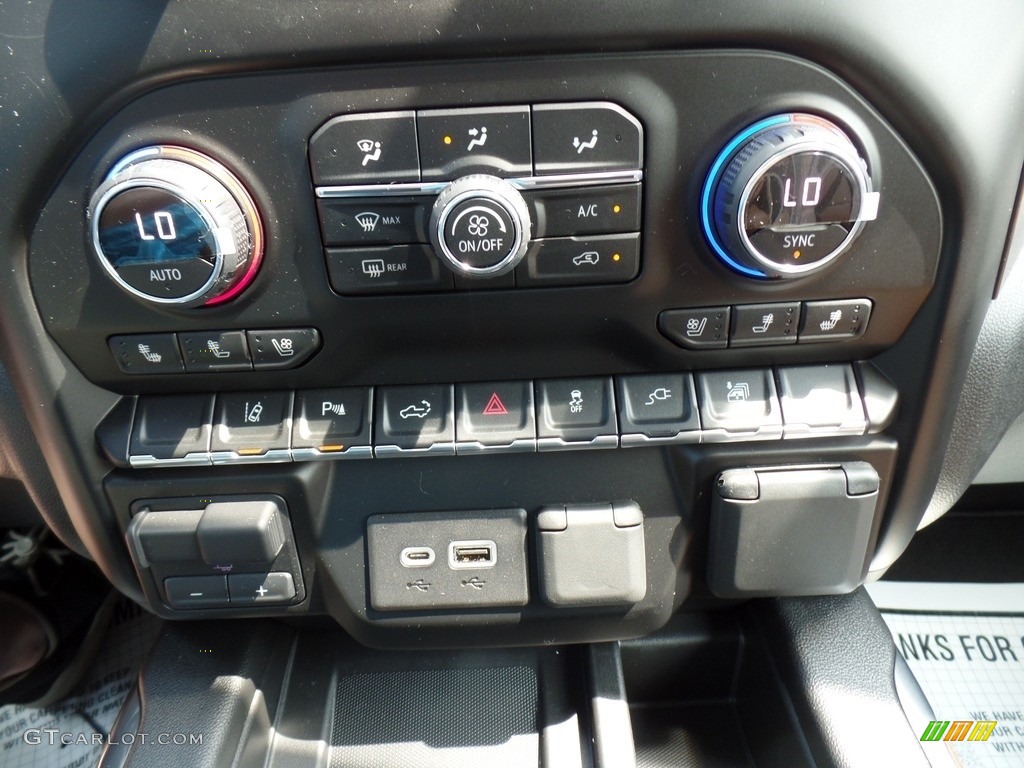 2020 Chevrolet Silverado 2500HD High Country Crew Cab 4x4 Controls Photo #134378259