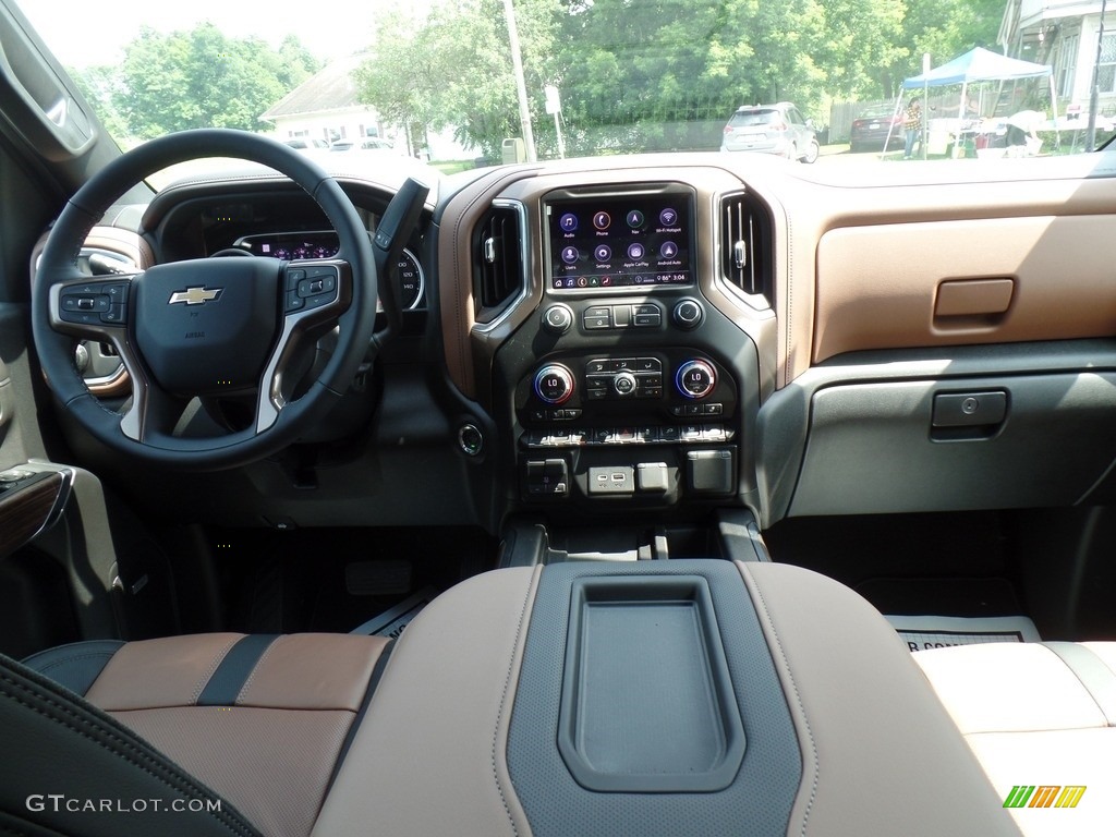 2020 Chevrolet Silverado 2500HD High Country Crew Cab 4x4 Jet Black/­Umber Dashboard Photo #134378334