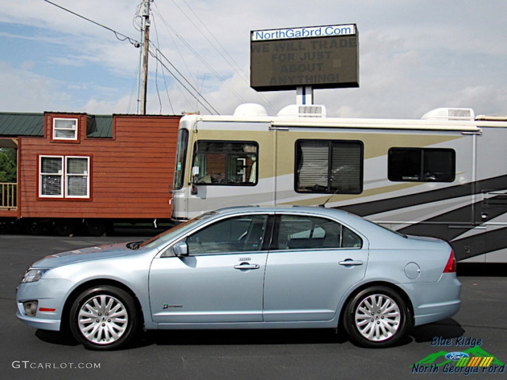 2011 Fusion Hybrid - Light Ice Blue Metallic / Medium Light Stone photo #2