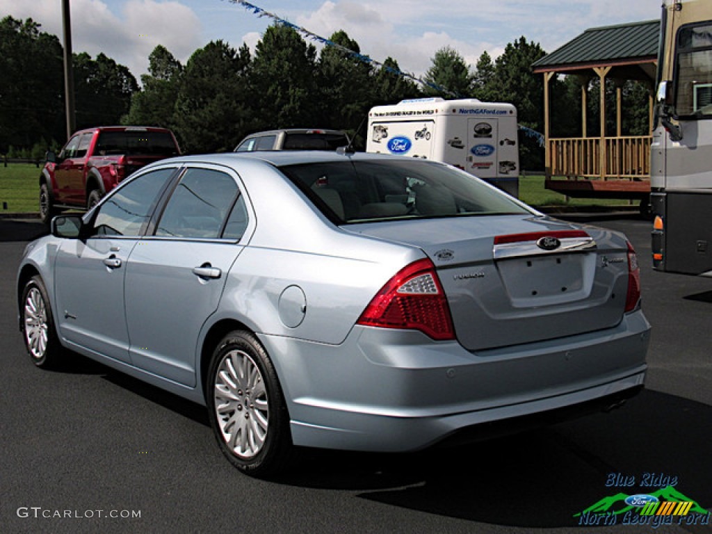 2011 Fusion Hybrid - Light Ice Blue Metallic / Medium Light Stone photo #3