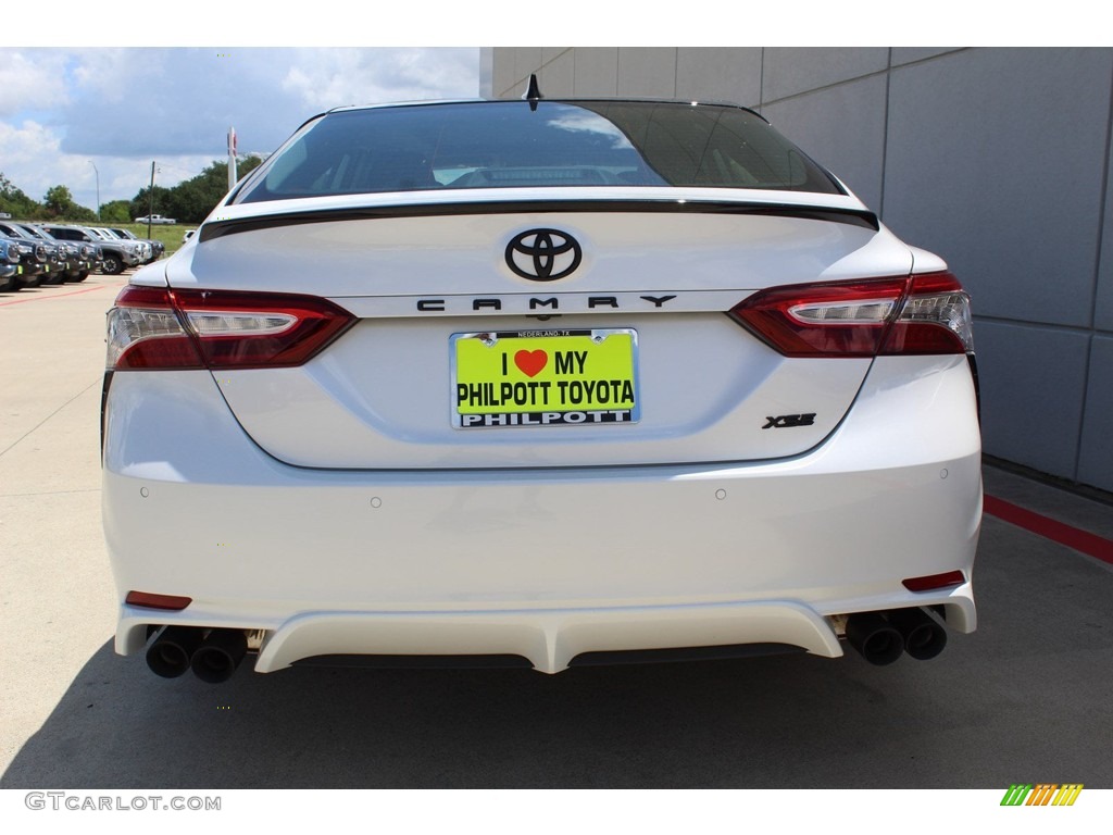 2019 Camry XSE - Midnight Black Metallic / Black photo #7