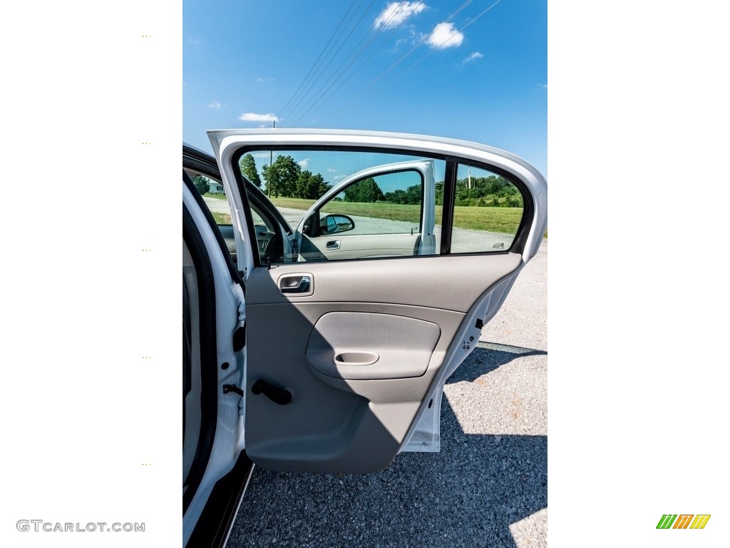 2009 Cobalt LS Sedan - Summit White / Gray photo #24