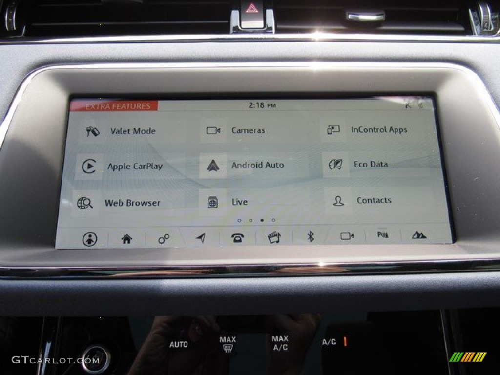 2020 Land Rover Range Rover Evoque S R-Dynamic Controls Photo #134388920
