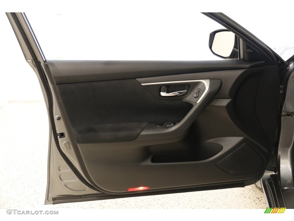 2015 Altima 2.5 S - Gun Metallic / Charcoal photo #4