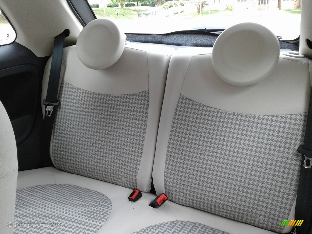 2019 Fiat 500 Pop Rear Seat Photo #134403274