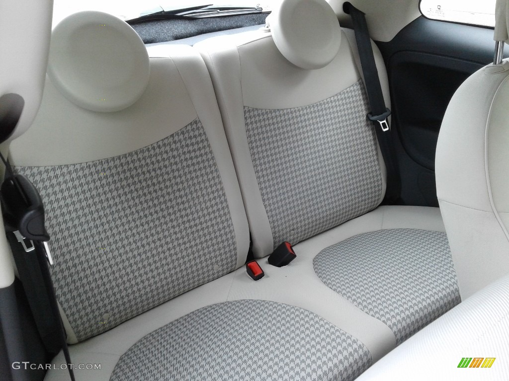 2019 Fiat 500 Pop Rear Seat Photo #134403295