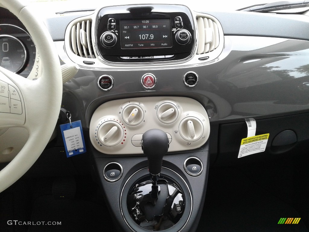 2019 Fiat 500 Pop Controls Photo #134403370