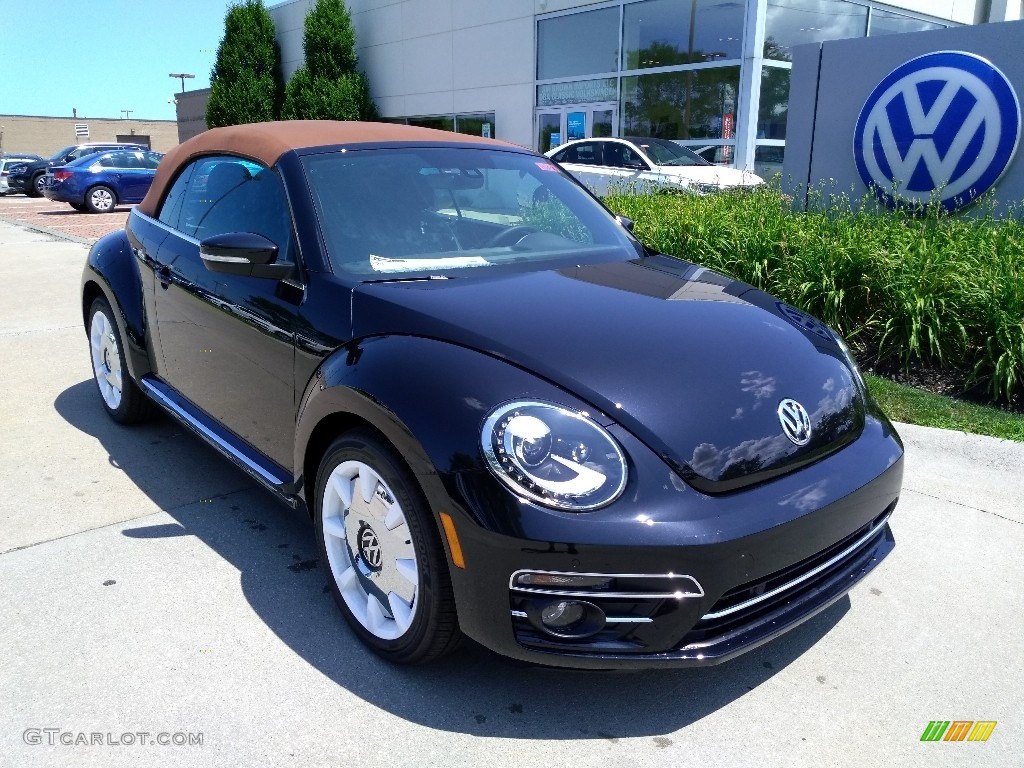 Deep Black Pearl 2019 Volkswagen Beetle Final Edition Convertible Exterior Photo #134405235