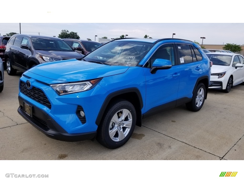 Blue Flame 2019 Toyota RAV4 XLE Exterior Photo #134405373