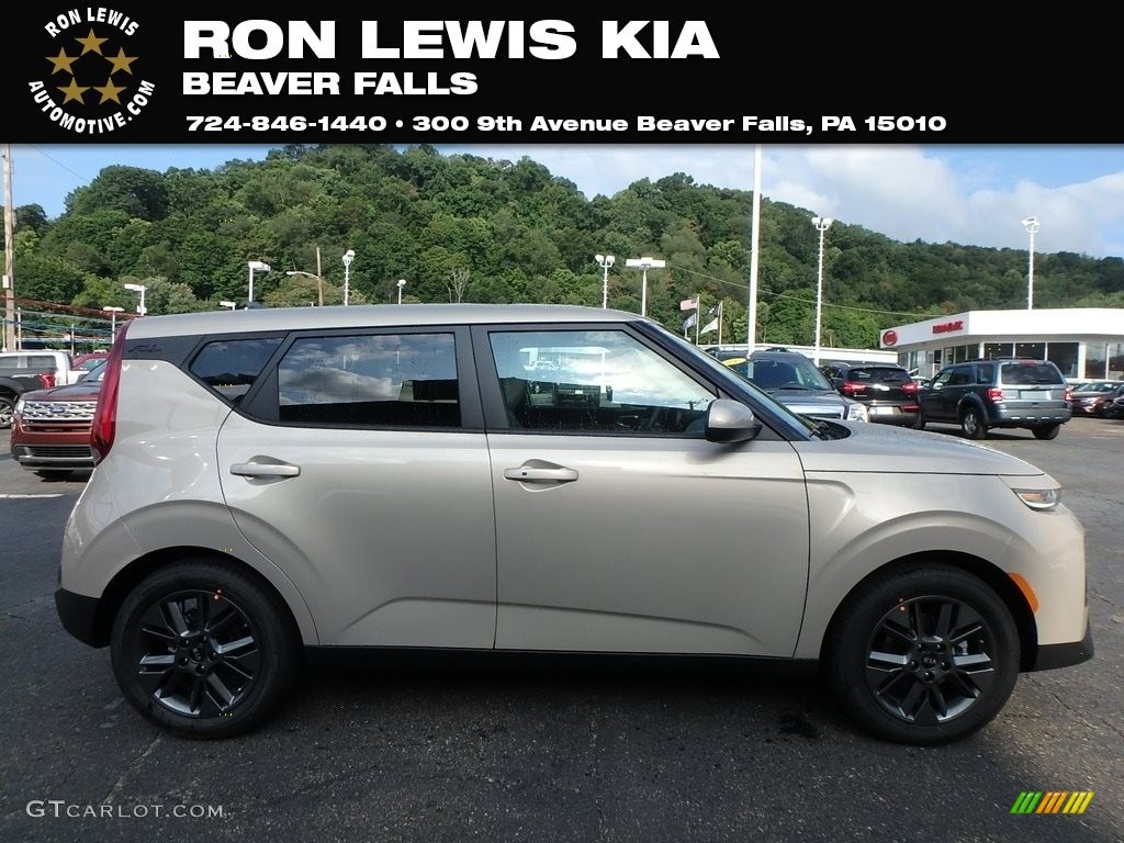 Platinum Gold Kia Soul