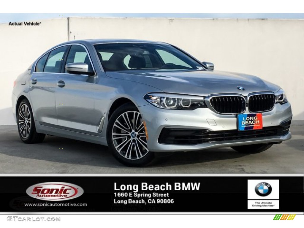 2019 5 Series 530e iPerformance Sedan - Glacier Silver Metallic / Black photo #1