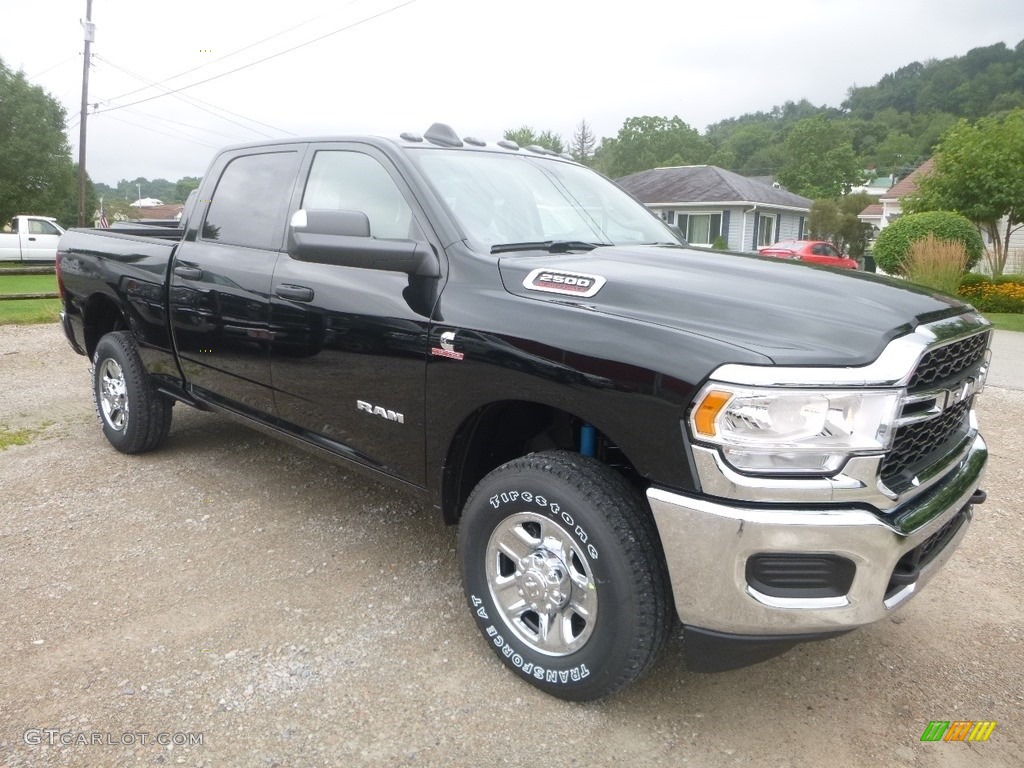 2019 2500 Tradesman Crew Cab 4x4 - Black Forest Green Pearl / Black photo #7