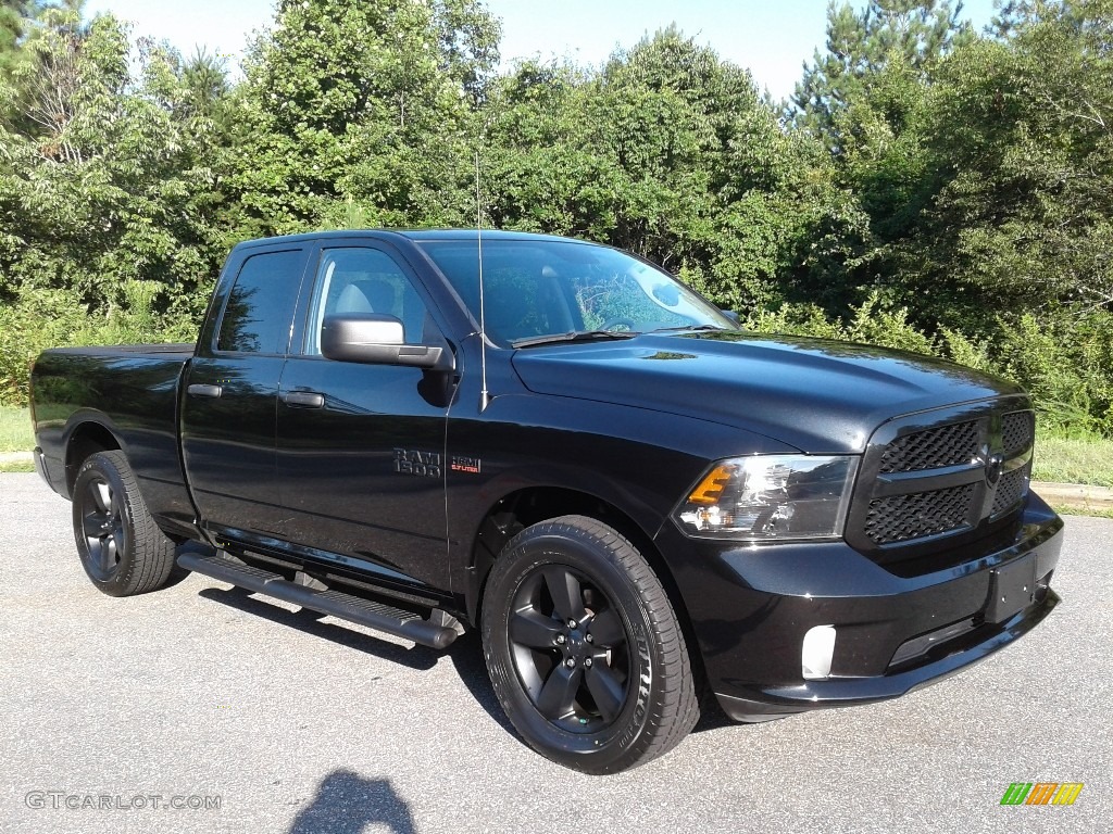 2018 1500 Express Quad Cab - Brilliant Black Crystal Pearl / Black/Diesel Gray photo #4