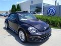 Front 3/4 View of 2019 Beetle SE Convertible