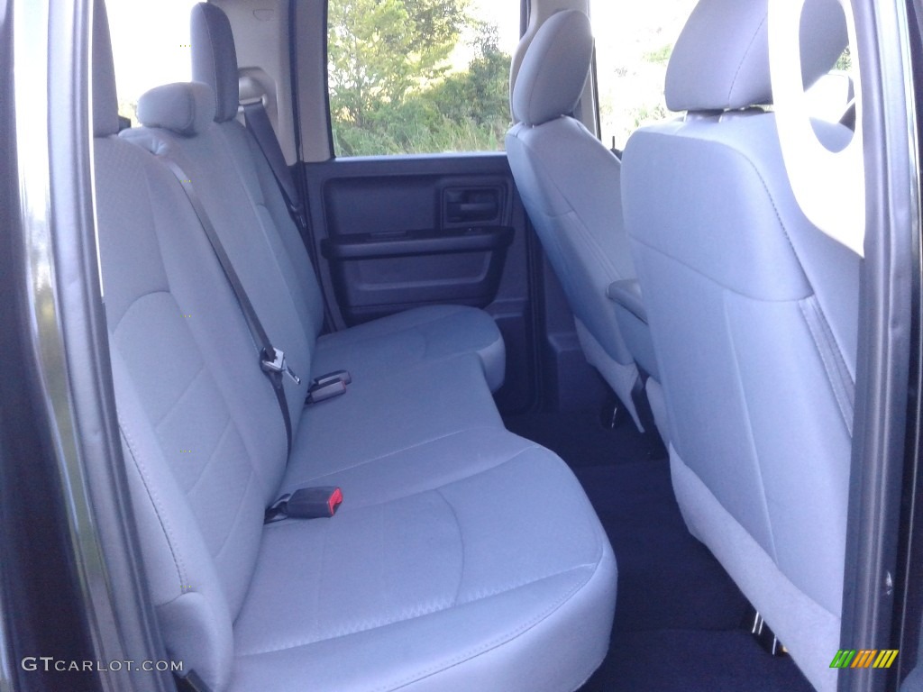 2018 1500 Express Quad Cab - Brilliant Black Crystal Pearl / Black/Diesel Gray photo #13