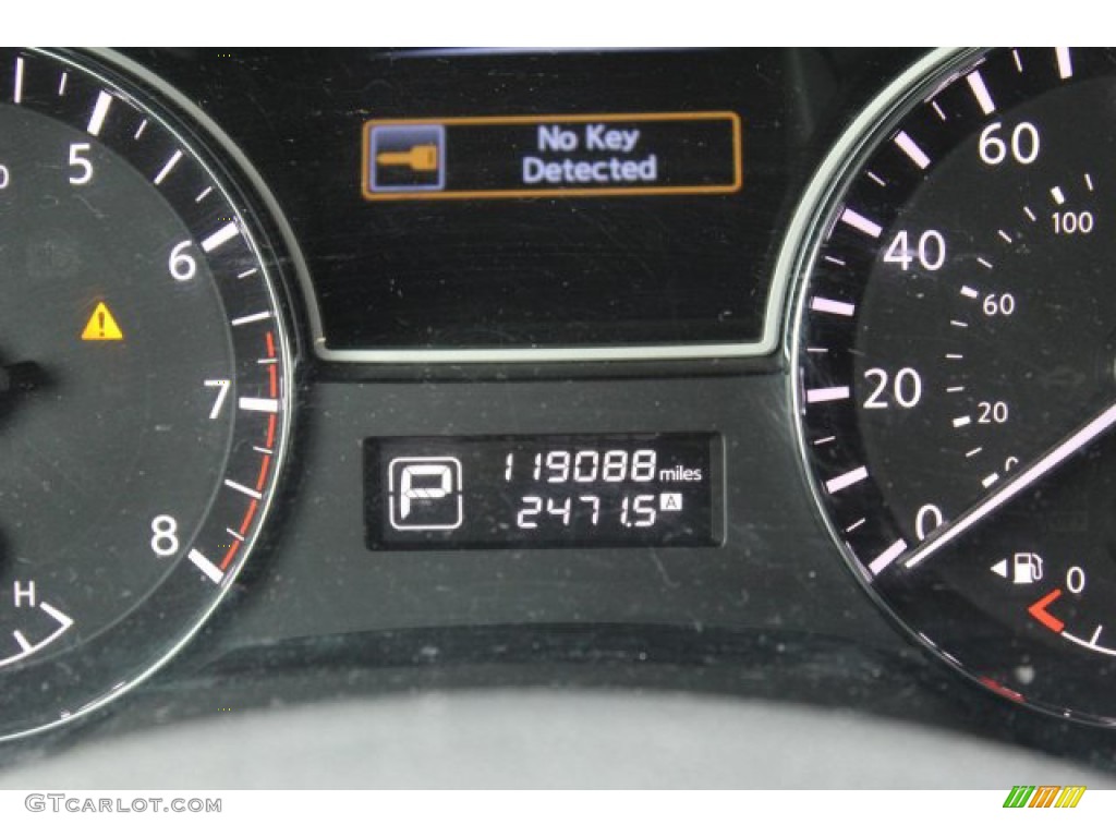 2013 Pathfinder SV - Arctic Blue Metallic / Charcoal photo #19