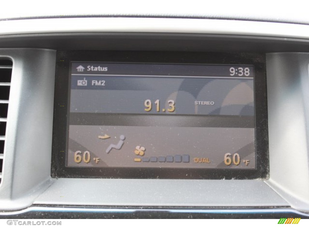 2013 Pathfinder SV - Arctic Blue Metallic / Charcoal photo #20