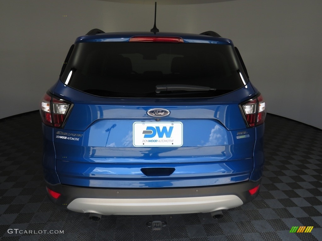 2018 Escape SEL 4WD - Lightning Blue / Charcoal Black photo #11