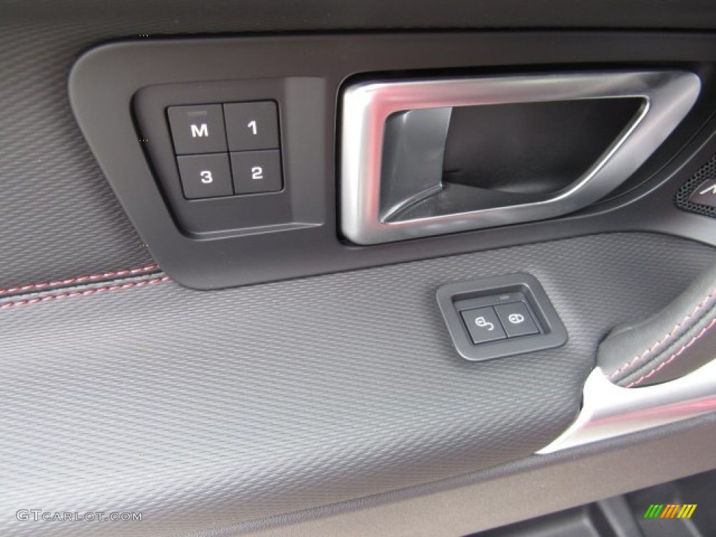 2019 Land Rover Discovery Sport HSE Luxury Controls Photo #134426502