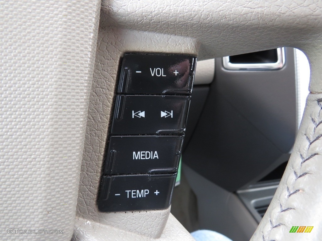 2007 Edge SEL Plus AWD - Black / Medium Light Stone photo #32