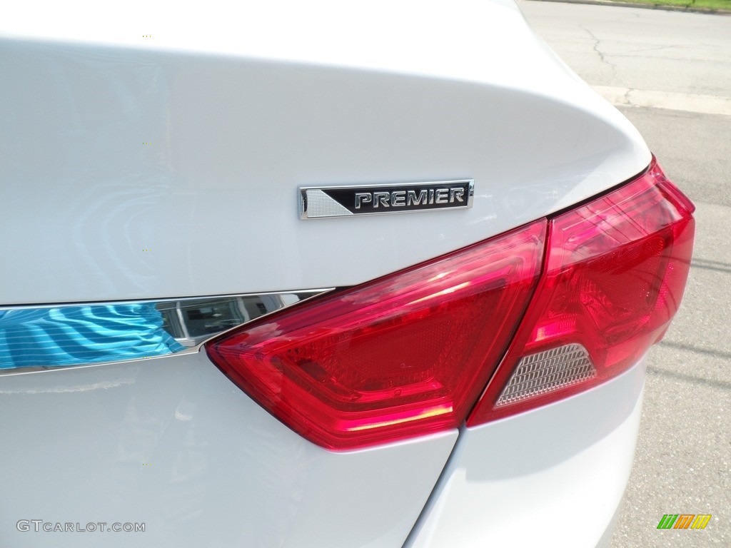 2019 Impala Premier - Iridescent Pearl Tricoat / Jet Black/­Dark Titanium photo #13