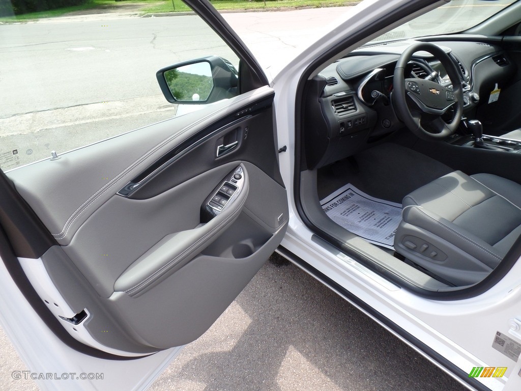 2019 Impala Premier - Iridescent Pearl Tricoat / Jet Black/­Dark Titanium photo #17