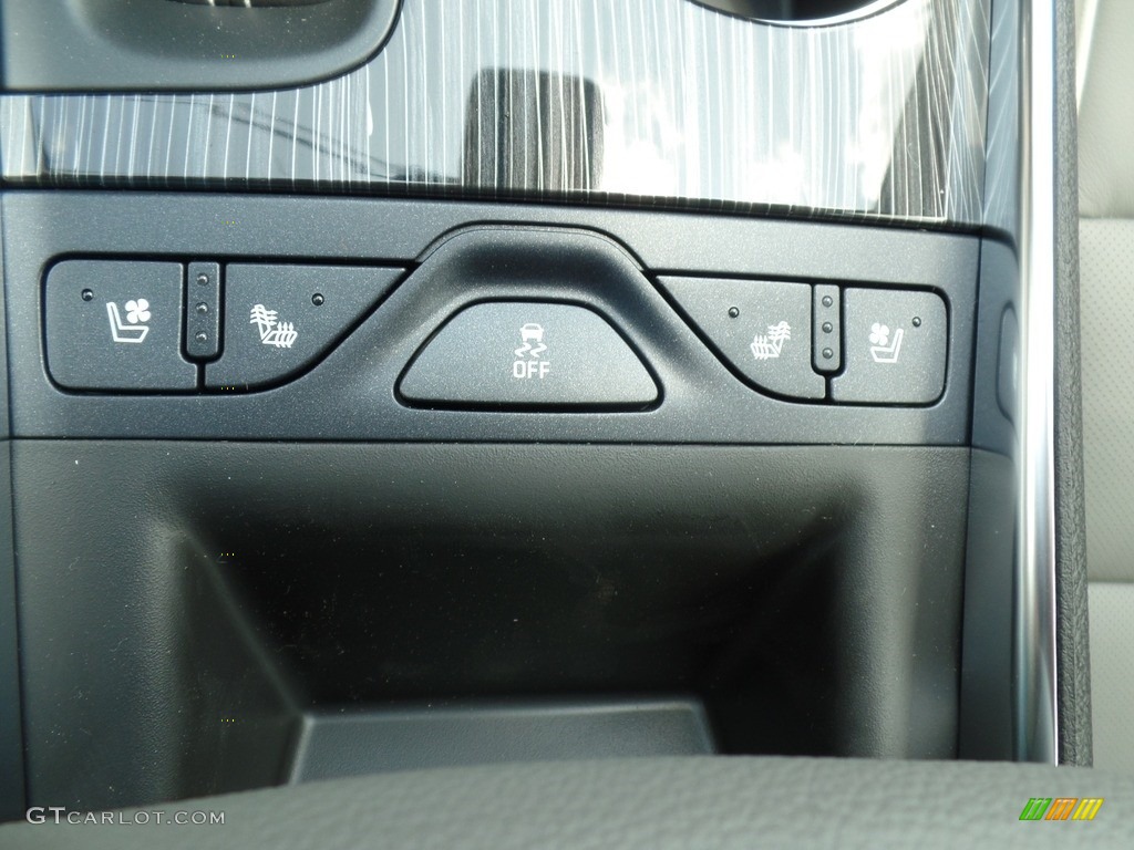 2019 Impala Premier - Iridescent Pearl Tricoat / Jet Black/­Dark Titanium photo #39