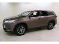 2019 Toasted Walnut Pearl Toyota Highlander XLE AWD  photo #3