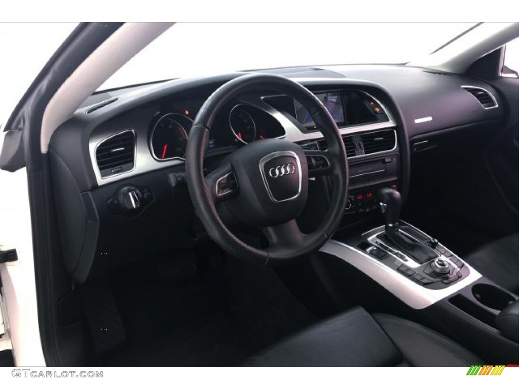 2011 A5 2.0T quattro Coupe - Ibis White / Black photo #22
