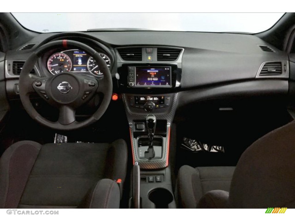 2019 Nissan Sentra NISMO Dashboard Photos