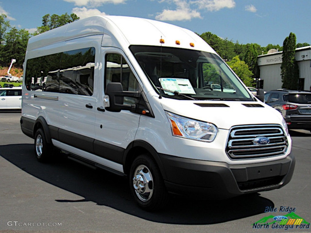 2019 Transit Passenger Wagon XLT 350 HR Long - Oxford White / Charcoal black photo #7