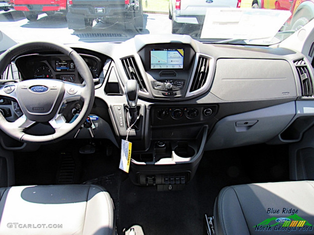 2019 Transit Passenger Wagon XLT 350 HR Long - Oxford White / Charcoal black photo #22