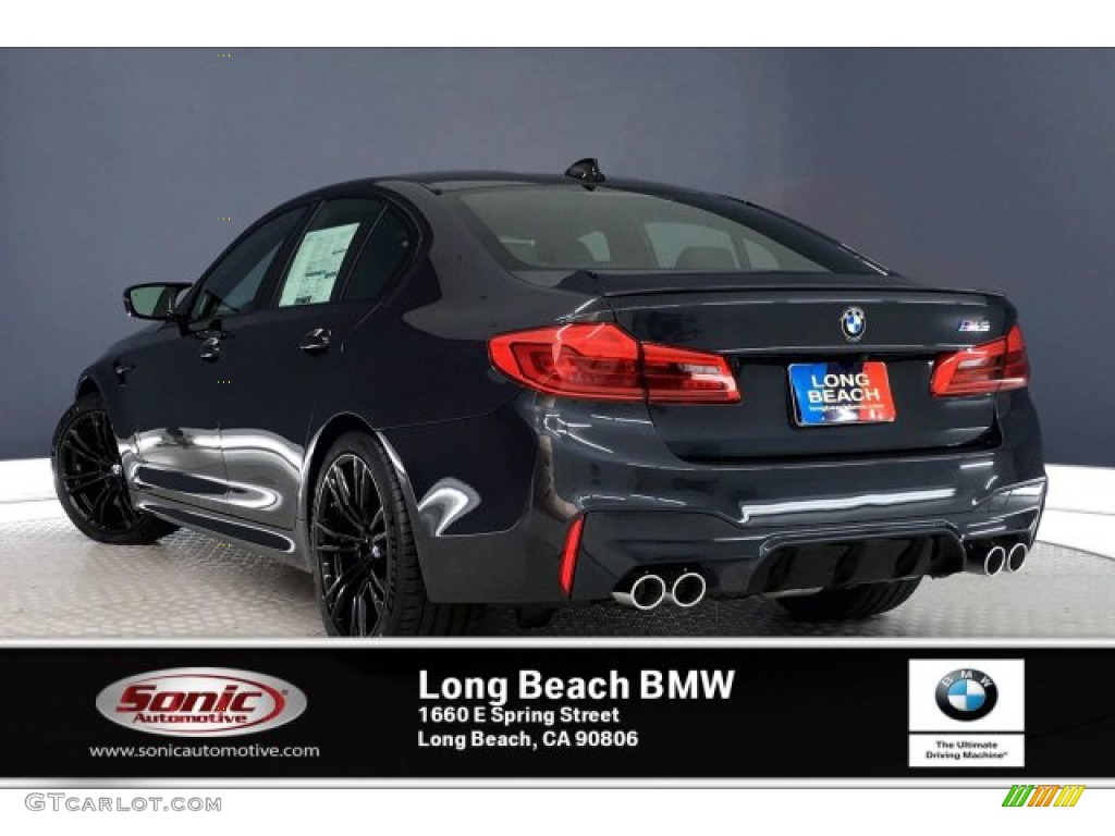 2019 M5 Sedan - Singapore Gray Metallic / Black photo #2