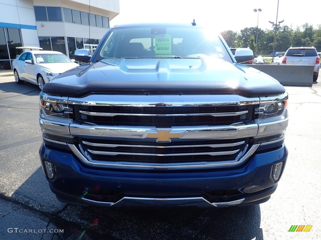 2017 Silverado 1500 High Country Crew Cab 4x4 - Deep Ocean Blue Metallic / High Country Jet Black/Medium Ash Gray photo #12