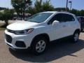Summit White - Trax LT AWD Photo No. 5
