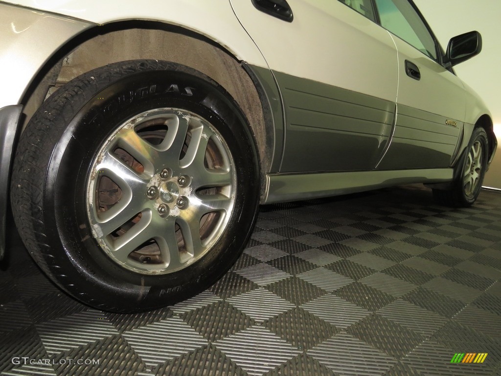 2003 Outback Wagon - White Frost Pearl / Gray photo #14