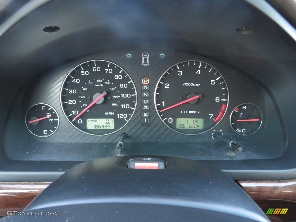 2003 Outback Wagon - White Frost Pearl / Gray photo #26