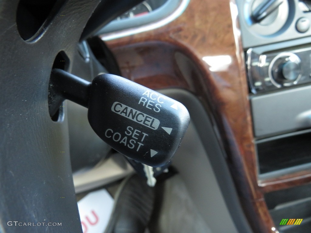 2003 Outback Wagon - White Frost Pearl / Gray photo #30