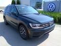 Dark Moss Green Metallic 2019 Volkswagen Tiguan SE 4MOTION