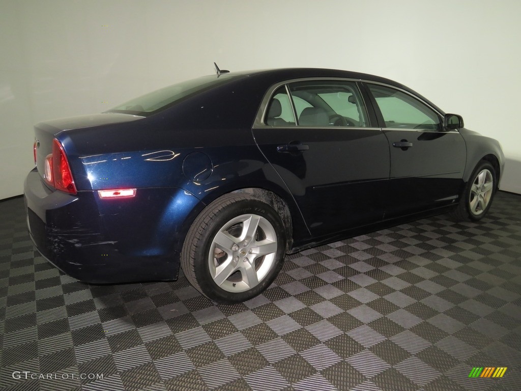 2009 Malibu LS Sedan - Imperial Blue Metallic / Titanium photo #13