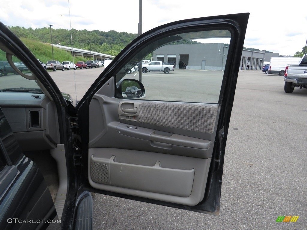 2003 Durango SLT 4x4 - Black / Dark Slate Gray photo #24