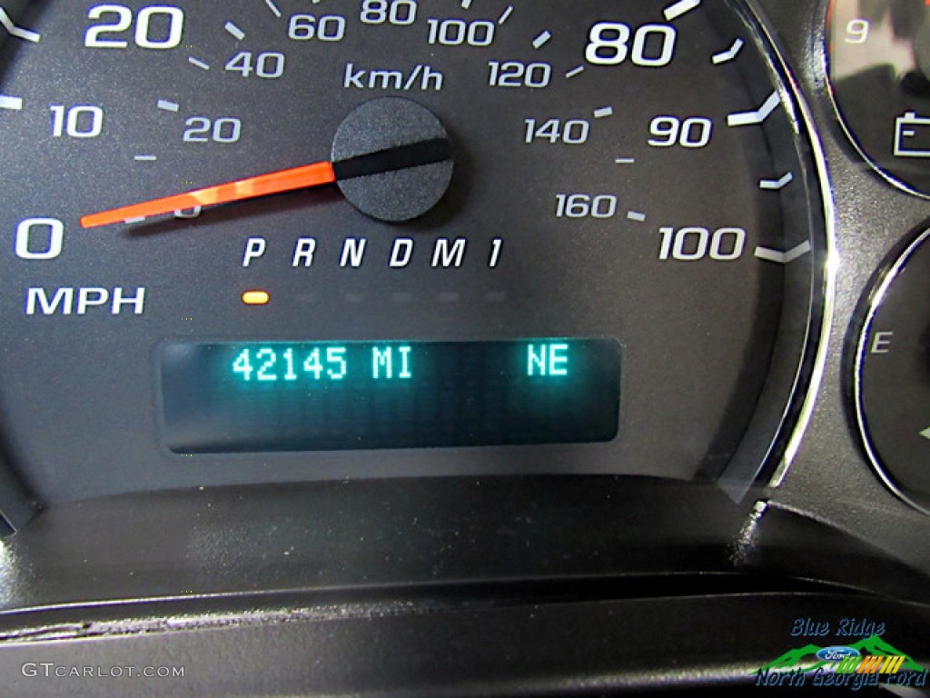 2011 Express LT 3500 Extended Passenger Van - Sandstone Metallic / Neutral photo #22