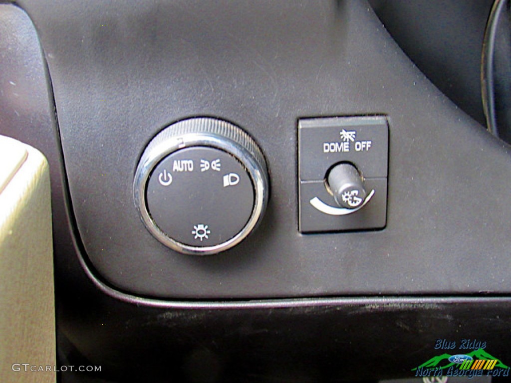 2011 Express LT 3500 Extended Passenger Van - Sandstone Metallic / Neutral photo #23