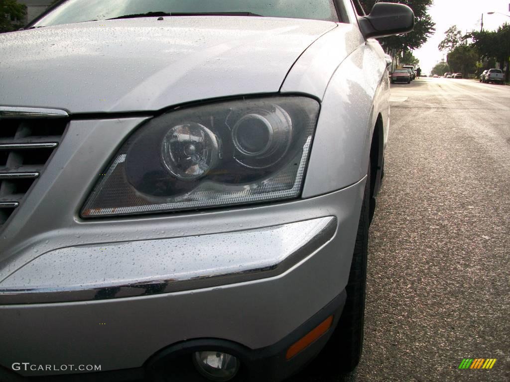 2004 Pacifica AWD - Bright Silver Metallic / Light Taupe photo #5