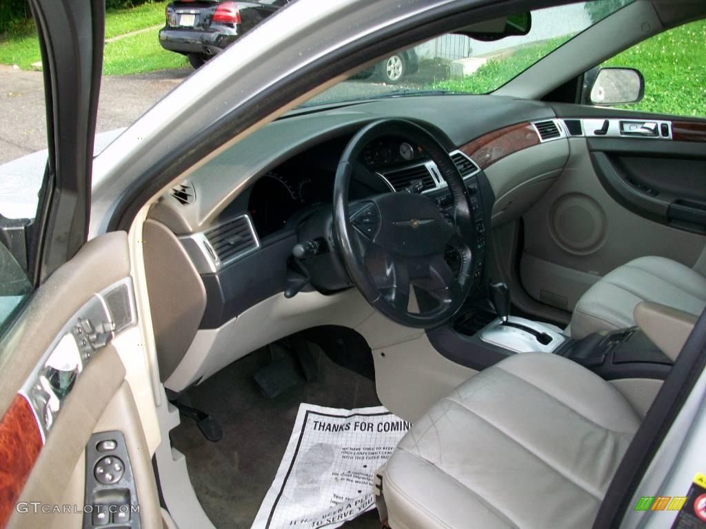 2004 Pacifica AWD - Bright Silver Metallic / Light Taupe photo #12