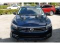 Tourmaline Blue Metallic - Passat SE Photo No. 3
