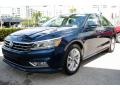 Tourmaline Blue Metallic - Passat SE Photo No. 5