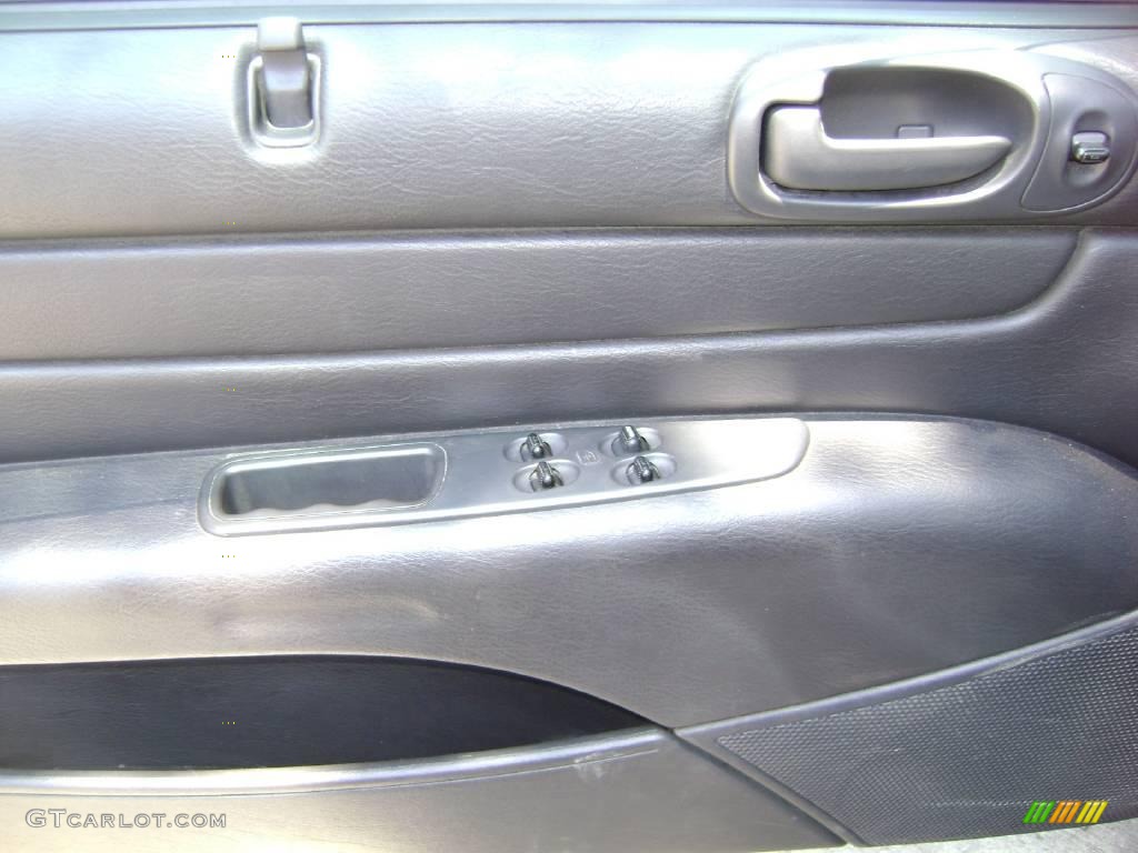 2004 Sebring LXi Convertible - Bright Silver Metallic / Dark Slate Gray photo #15