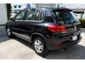 Deep Black Pearl - Tiguan S Photo No. 6